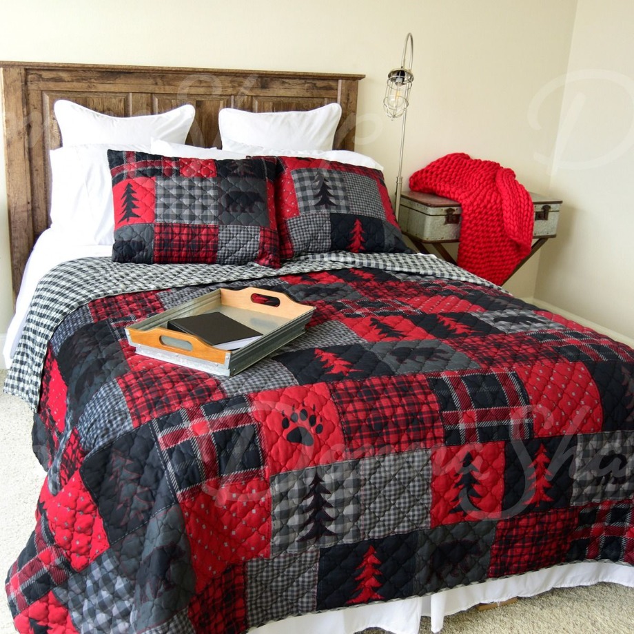 Red Forest Quilt Collection by Donna Sharp Donna Sharp Quilts 